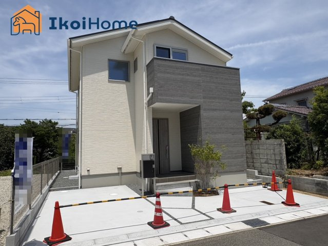 明石市松が丘3丁目　新築戸建の前面道路含む現地写真|～ご見学に関して～平日や夜間でもご案内可能。決まったお時間で身動きが取れない方も臨機応変に対応します