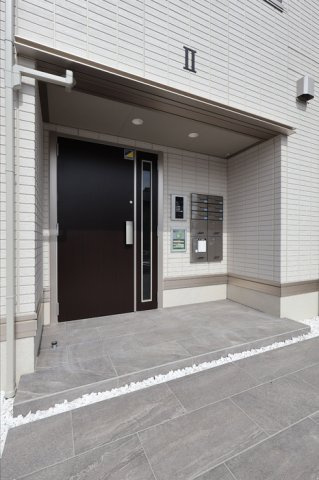 エマーブルMグラン　Ⅱ棟のエントランス