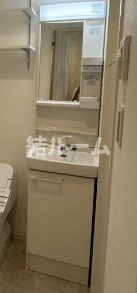 板橋区中丸町の賃貸マンションの洗面所