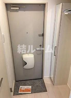 板橋区前野町４丁目のアパートの玄関