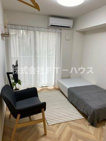 つかだ．ＣＯＭの居間・リビング