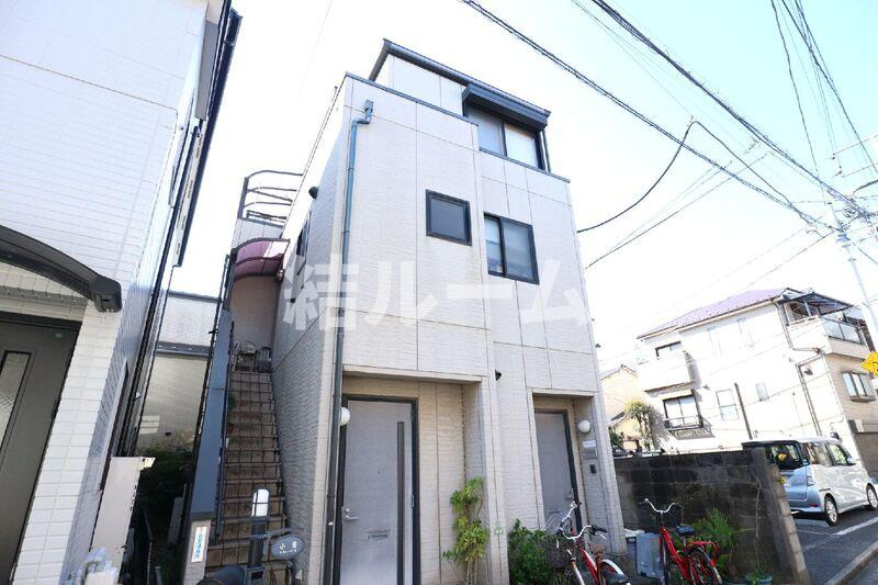 文京区大塚４丁目のアパート