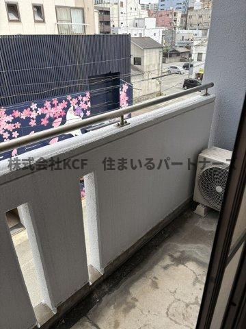ライクハウスのバルコニー|お洗濯にも便利なバルコニー付き