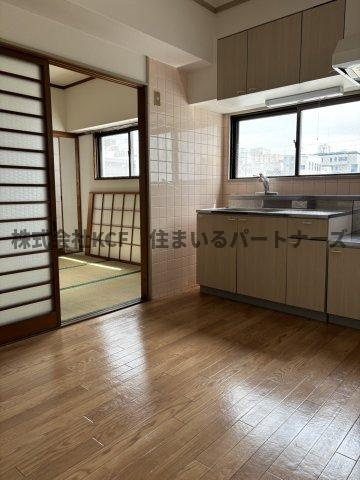 ライクハウスの居間・リビング|こちらのリビングで趣味の時間をお楽しみください