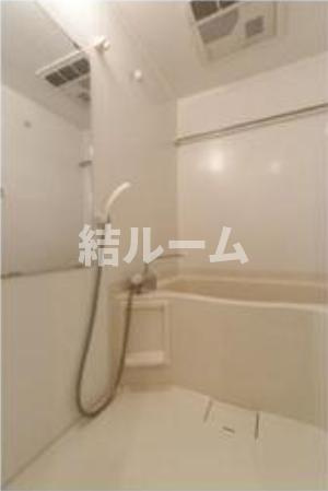 板橋区赤塚新町２丁目の賃貸マンションの浴室|別号室参考写真
