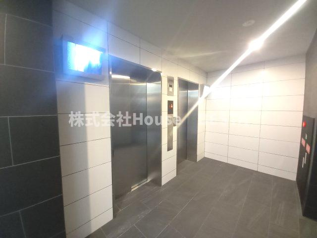 エスリード神戸兵庫駅ミッドポートのロビー