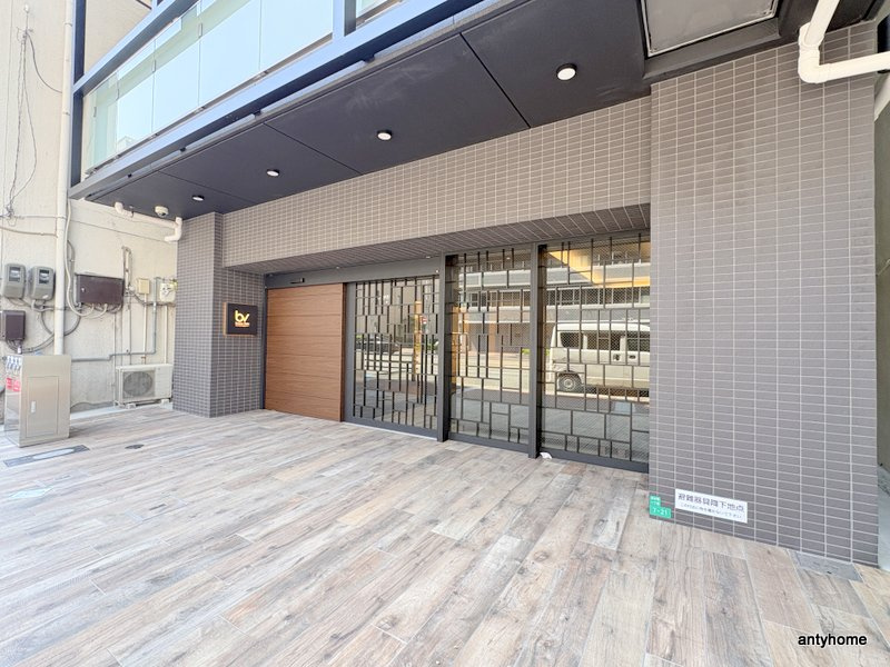 ブエナビスタ難波タワー　仲介手数料無料のエントランス