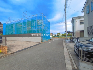 【前面道路含む現地写真】 | 東大和市立野1丁目　新築戸建　【全2棟】