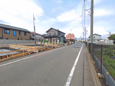 【前面道路含む現地写真】 | 東大和市立野1丁目　新築戸建　【全2棟】