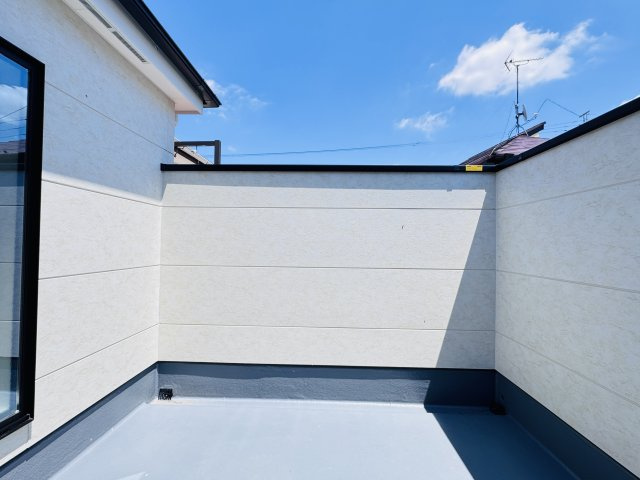柏市篠籠田新築戸建（篠籠田５期）のバルコニー|南向きルーフバルコニー・日当たり良好♪