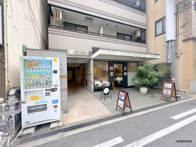 ACTY新町　仲介手数料無料のエントランス