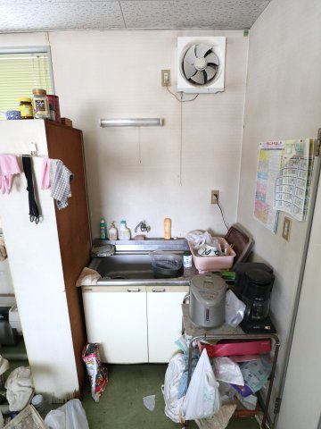 西条御条町テナントのキッチン|2階：流し台