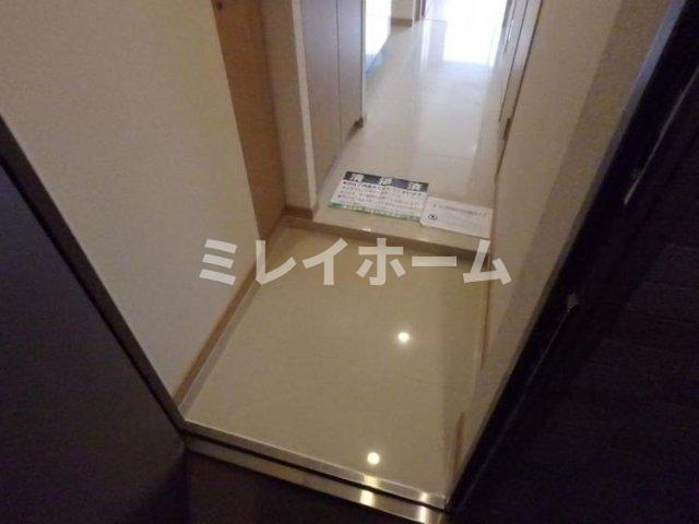 ルーブル中馬込弐番館の玄関