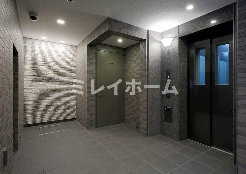 ルーブル中馬込弐番館のエントランス