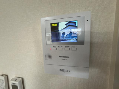 【内装】 | ハイバード | カメラ付インターホン