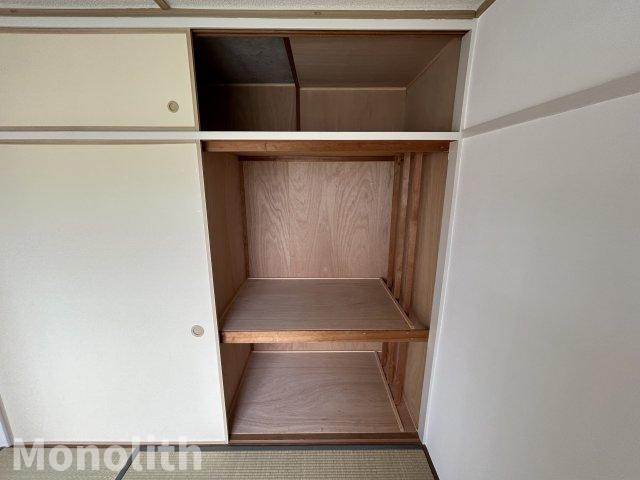 光明台35号棟の収納