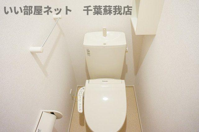 グラース上鎧Ⅱのトイレ|ゆったりとした空間のトイレです