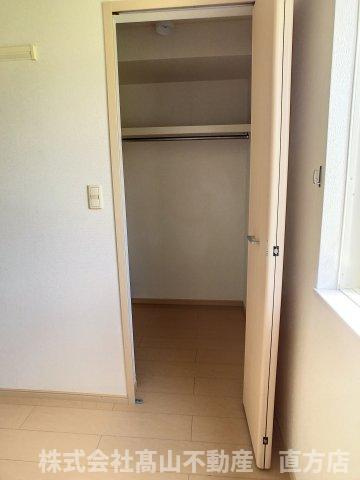 サンリットリバーⅡの収納