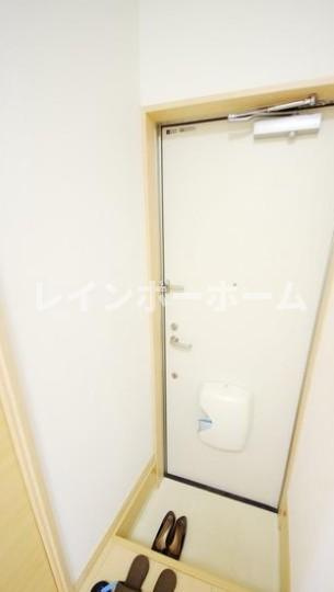 セレステ志木Bの玄関