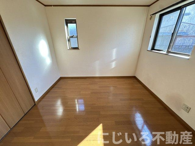 ドエル四季壱番館の居間・リビング