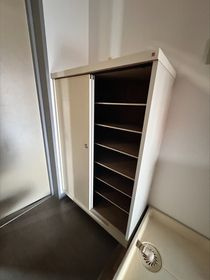 RAYHAUS駒込の玄関
