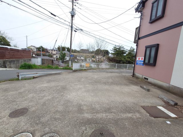 ヴィレッジ白山の駐車場