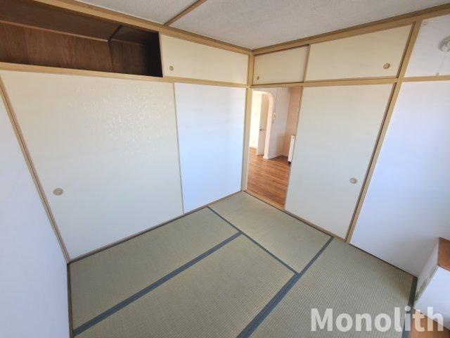 光明台33号棟の和室