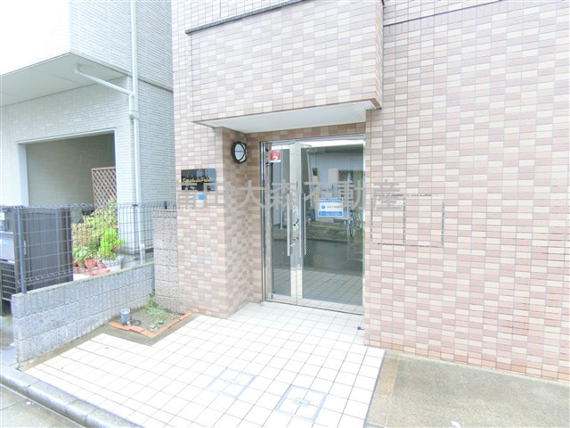 シンフォニアパレスの外観