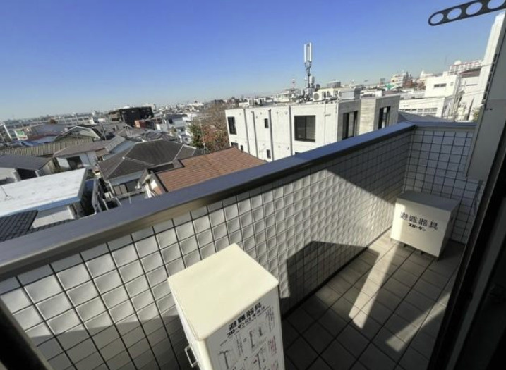 ラシーネ武蔵小山のバルコニー