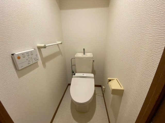 福岡市南区大橋２丁目の賃貸マンションのトイレ|バス・トイレ別