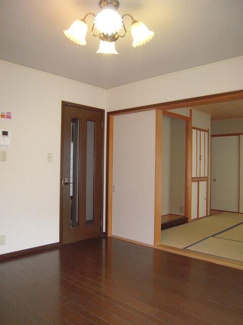 【居間・リビング】 | 久木町２３－６戸建