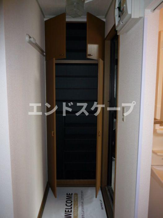 アベニールの玄関|高崎、前橋のお部屋探しはエンドスケープまで！お客様の理想お聞かせ下さい♪