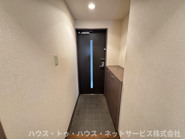 ソレイユ松戸の玄関