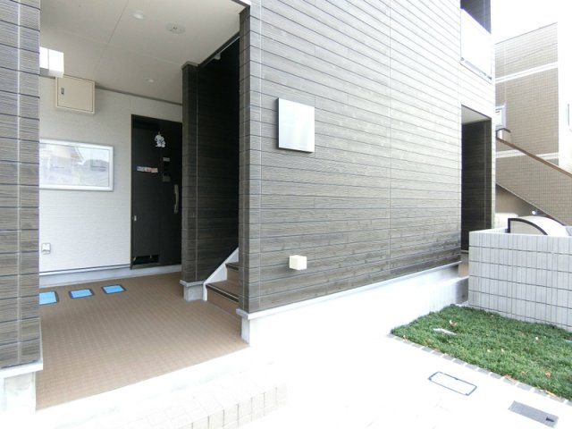 リブリ・Blue sky 鎌倉のエントランス|建物の内部です