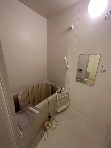 ベイルーム上町屋ＡＢ棟の浴室|日々の疲れを癒すお風呂付です