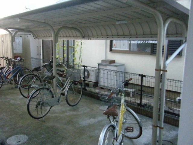 レオパレスサニーサイドヒライⅡのその他|駐輪場