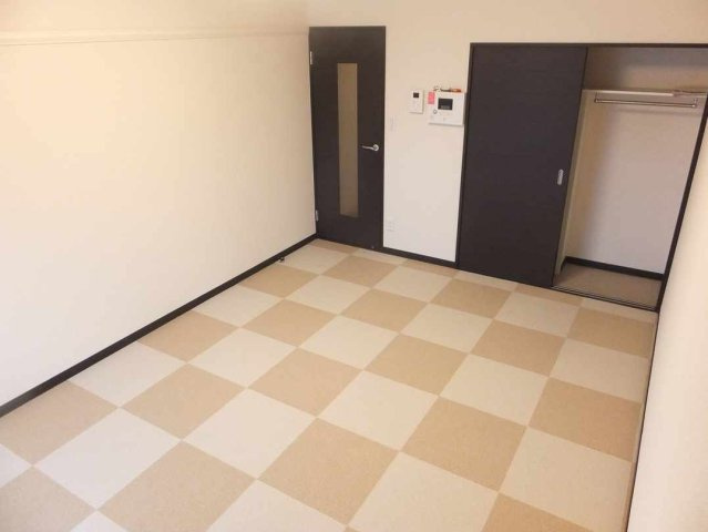 レオネクストレジーナⅢの内装|きれいな内装です