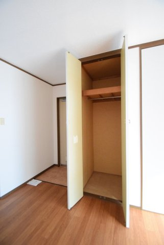 メゾン平野の収納|こまごまとしたものを収納できそうですね