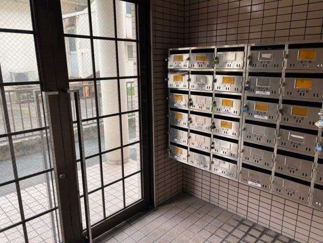 【その他共用部分】 | ユトリロ曙 | メールボックス（※写真はイメージです、現況優先となります）