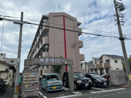 ユトリロ曙の画像