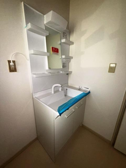 糀台４丁目戸建の洗面所