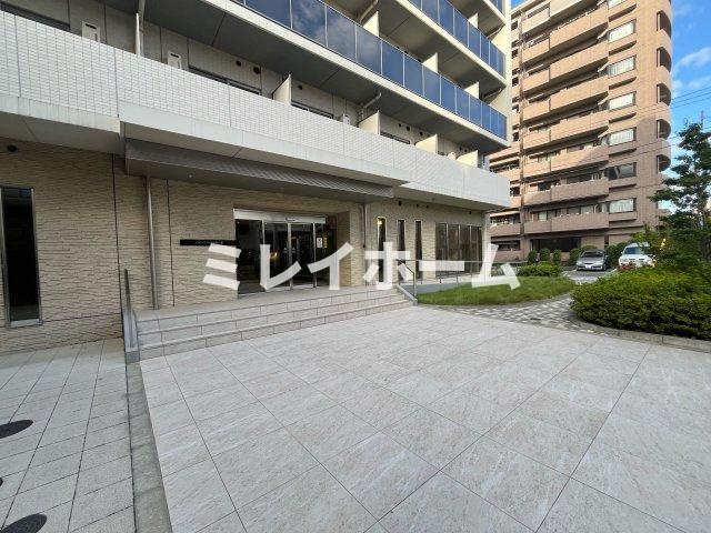 クレヴィスタ多摩川六郷のエントランス