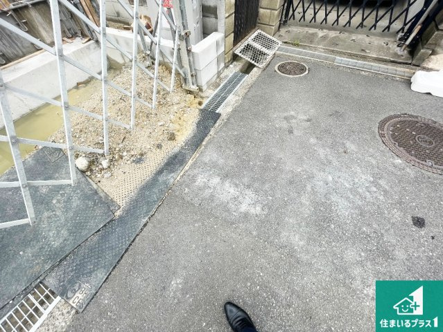 ■枚方市池之宮　第1期　新築一戸建ての前面道路含む現地写真|周辺は落ち着いた街並みの住宅地！子育てがしやすい住環境です！まだ未完成ですが、現地でしかわからない事もございます。是非一度ご覧ください。