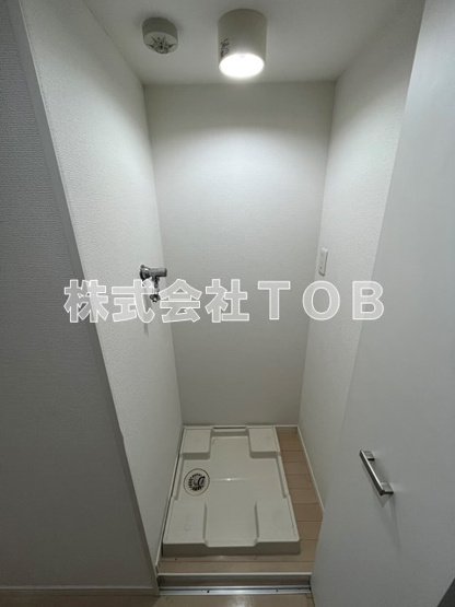 【その他】 | ウィルテラス千歳烏山 | 洗濯機置場※クリーニング中の写真