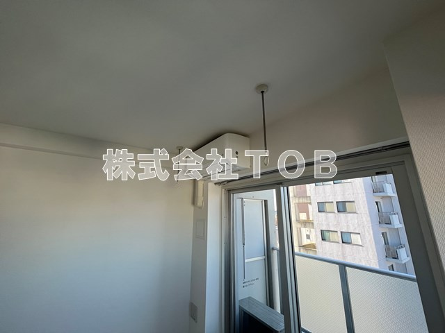 【設備】 | ウィルテラス千歳烏山 | 室内洗濯物干し※クリーニング中の写真