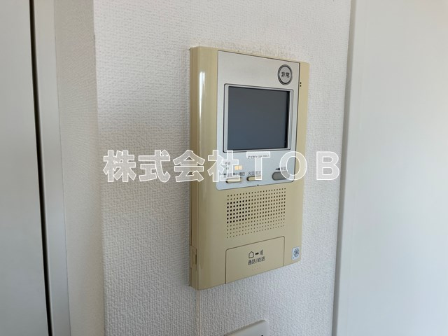 【セキュリティ】 | ウィルテラス千歳烏山 | TVモニターホン※クリーニング中の写真