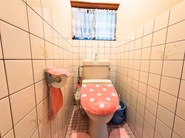 勝岡町戸建てのトイレ|07
