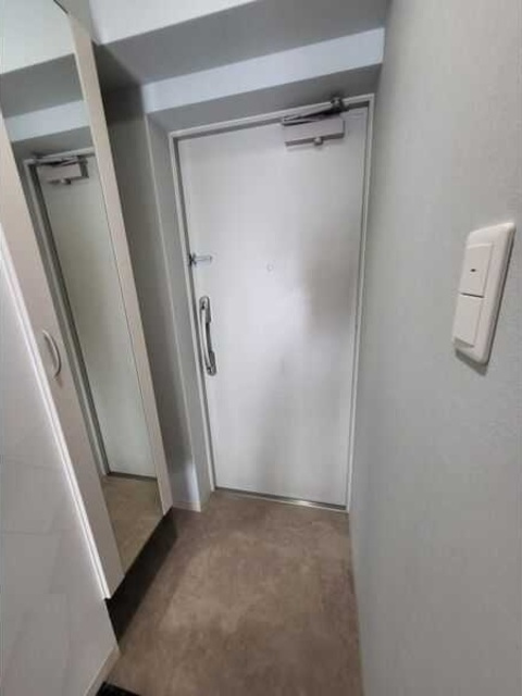 ロイヤルアンコールの玄関