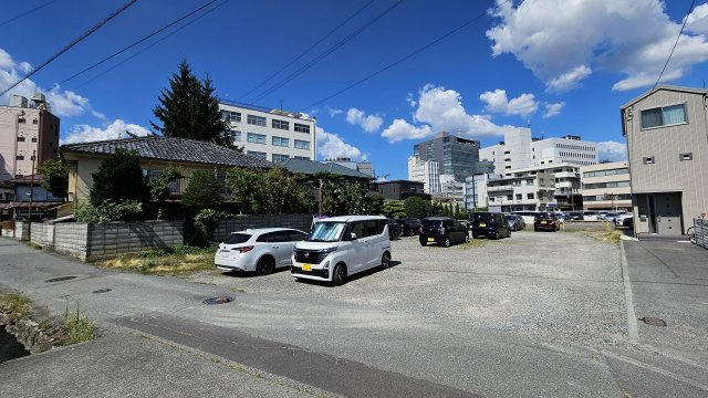 中御所土地