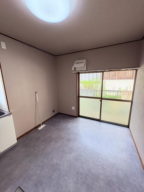 八千代台貸賃貸戸建の居間・リビング